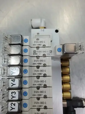 USED SMC SYJ314-5MOZ-Q / SYJ314-5MNZ-Q / SYJ3240-5MNZ-Q