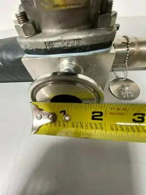 USED 2 ITT 1" & 2 ITT 1/2" 60 PSI VALVES ON MANIFOLD W/ 1/2" & 1" SANITARY FITTINGS