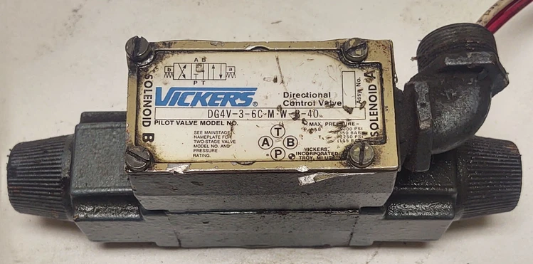 Used VICKERS DG4V-3-6C M-W-B-40 Valves/Fittings Kentucky US | Edwards Industrial Repair #1016527
