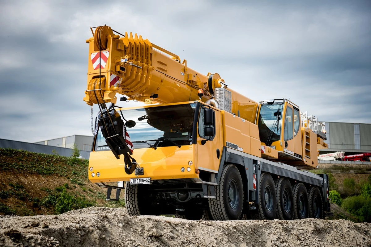 Used 2008 LIEBHERR LTM 1100-5.2 Rough Terrain Cranes Texas US | Uriquip #1421173