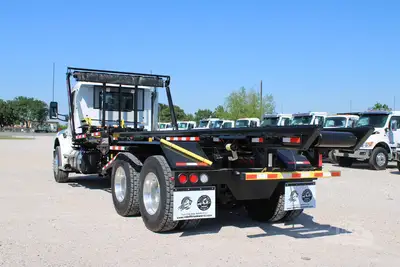 New | in-Stock 2027 PETERBILT 548 Rolloff Trucks Texas US | Roll Off Truck World #1492014