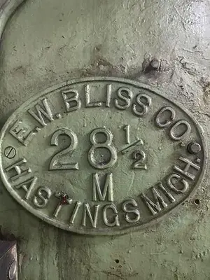 USED BLISS 28-1/2 M