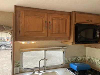 USED 2006 JAYCO GREYHAWK 31
