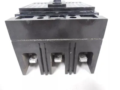 General Electric TEB132070 Circuit Breaker 70 Amps 240VAC Used