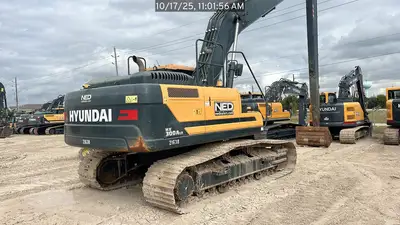 Used 2023 HYUNDAI HX300A LR Crawler Excavators North Carolina US | National Equipment Dealers #1422320
