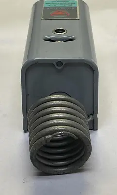 USED CHROMALOX 7804