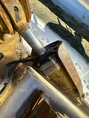 Used 2011 CATERPILLAR D8T Bulldozers Pennsylvania US | Proxy Equipment #1383007
