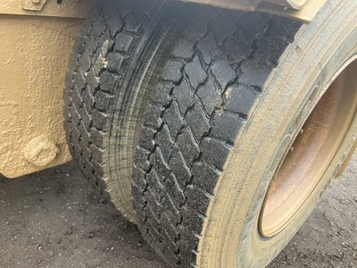 USED 2008 OTTAWA 4X2 YARD SPOTTER