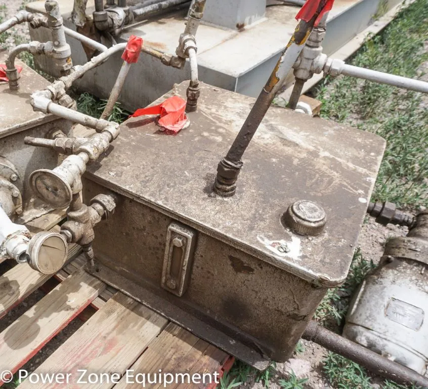 USED LUBE SKID -