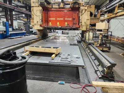 CINCINNATI MILACRON 3 SPINDLE, 5-AXIS Gantry Machining Centers (incld. Bridge & Double Column) | Tight Tolerance Machinery (4)