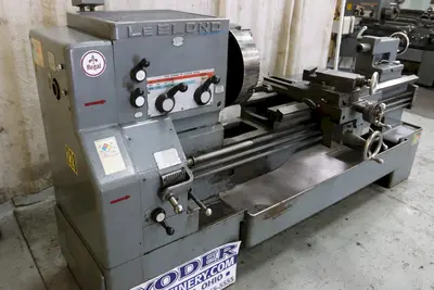 19"/28" X 60" LEBLOND GAP BED ENGINE LATHE