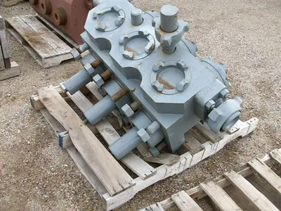 USED WESTERN ROUGHRIDER RR1000 TRIPLEX FRAC/MUD PUMP FLUID END