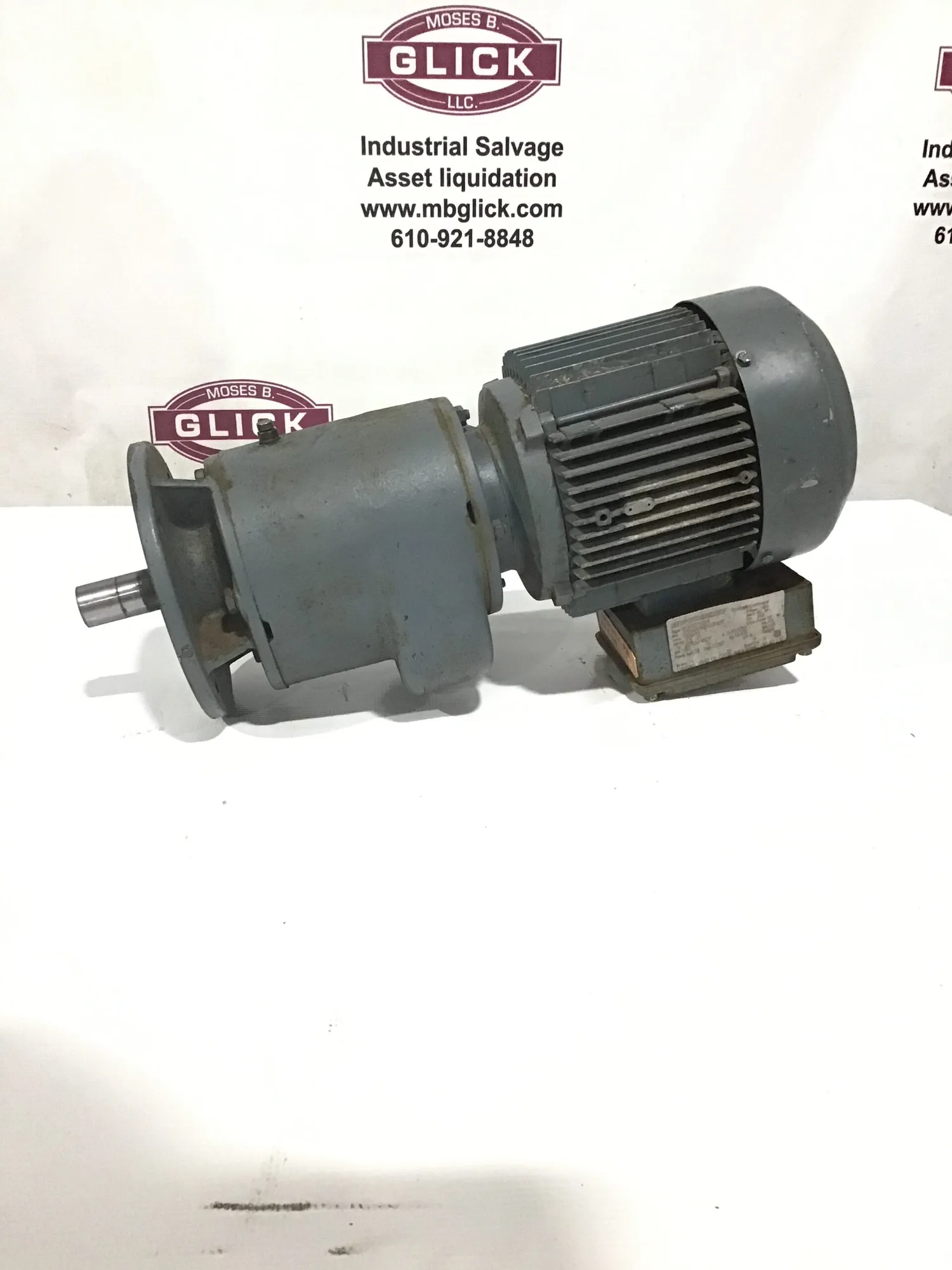 SEW-EURODRIVE RF60 DT90S4 Gearmotor 4-Pole 230/460V 3-Phase