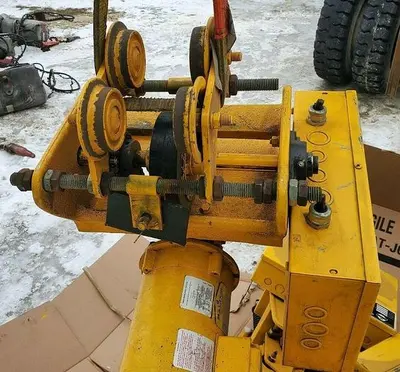 USED DAVID ROUND TRACTOR DRIVE POWER TROLLEY