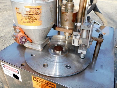 USED CAVALLA POWDER PRESSS AN 9