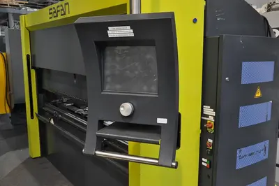USED SAFAN E-BRAKE 50 TON X 2550 MM CNC
