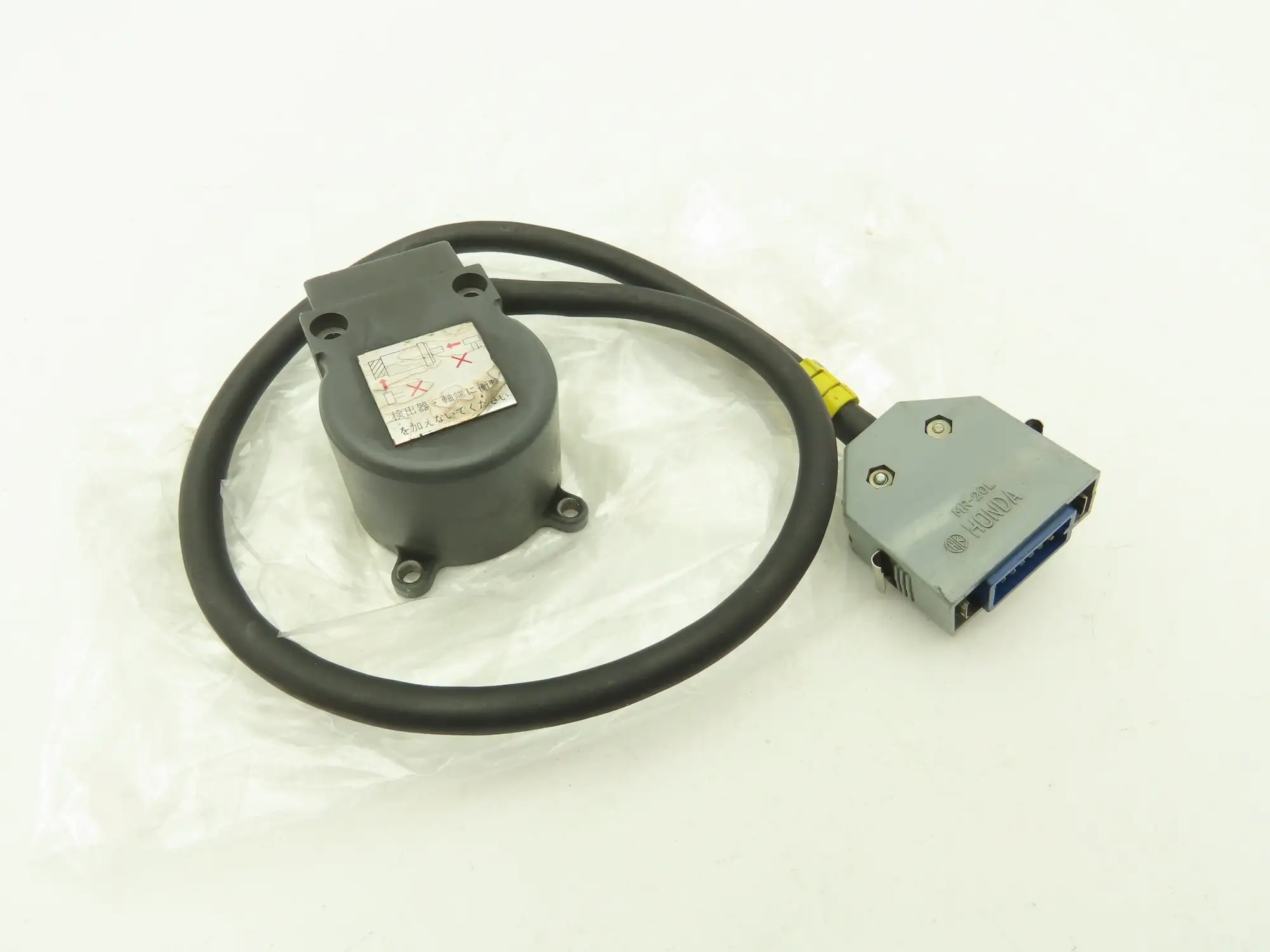 Mitsubishi LOW-10-5MD Internal Rotary Encoder 412-052-11B  MR-20L Connector