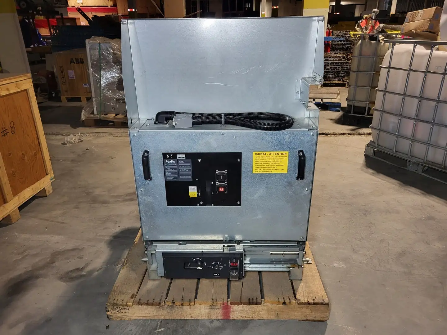 New | in-Stock 2010 SCHNEIDER ELECTRIC SF2 250MM Switchgears British Columbia CA | Lenmark #238870