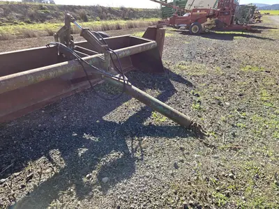 USED 1988 JOHN DEERE 12RL-05