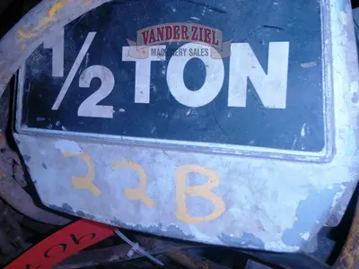 Duff Norton 1/2 Ton Hoist, Pendant Controlled