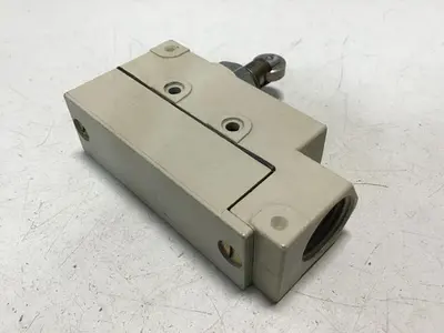 Used OMRON ZE-Q22-2C Relays & Switches Michigan US | Ideal Machinery #1308824