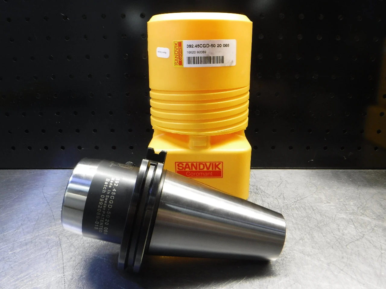 Sandvik CAT50 20mm Hydraulic Chuck 68mm Pro 392.45CGD-50 20 068 (LOC2672A)