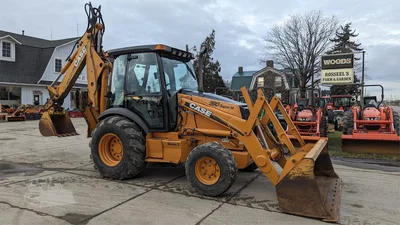 USED 2005 CASE 590SM