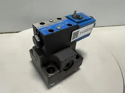 USED EATON-VICKERS DG4V-3-2A-M-U-HL7-60