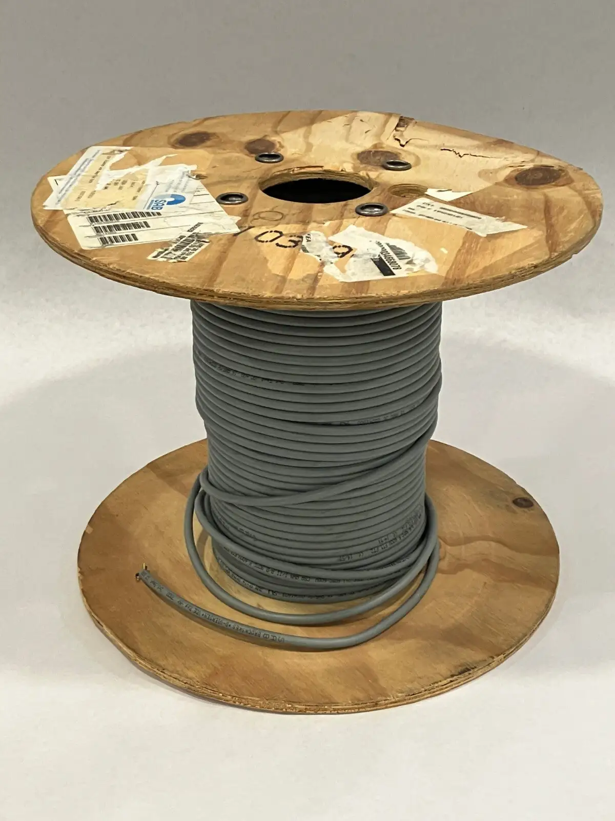 SAB 2041603 Cable 16 AWG 3C PVC Gray Bare Copper 115' FT - New Other
