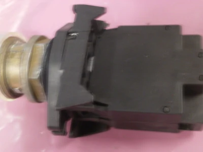 USED Allen Bradley 800E-3TH10