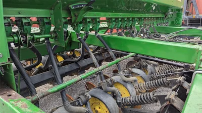 USED JOHN DEERE 750