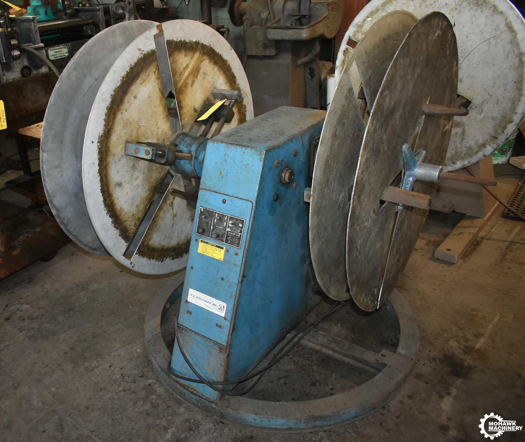 600 LB P/A INDUSTRIES "DSRA600D" MOTORIZED DOUBLE-END COIL REEL w/(4) KEEPER DISCS - TWIN DC DRIVE SOLID STATE CONTROLS