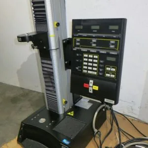 USED 2002 INSTRON 442