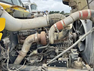 Used 1997 MACK RD690S Tanker trucks Texas US | Proxy Equipment #1426006