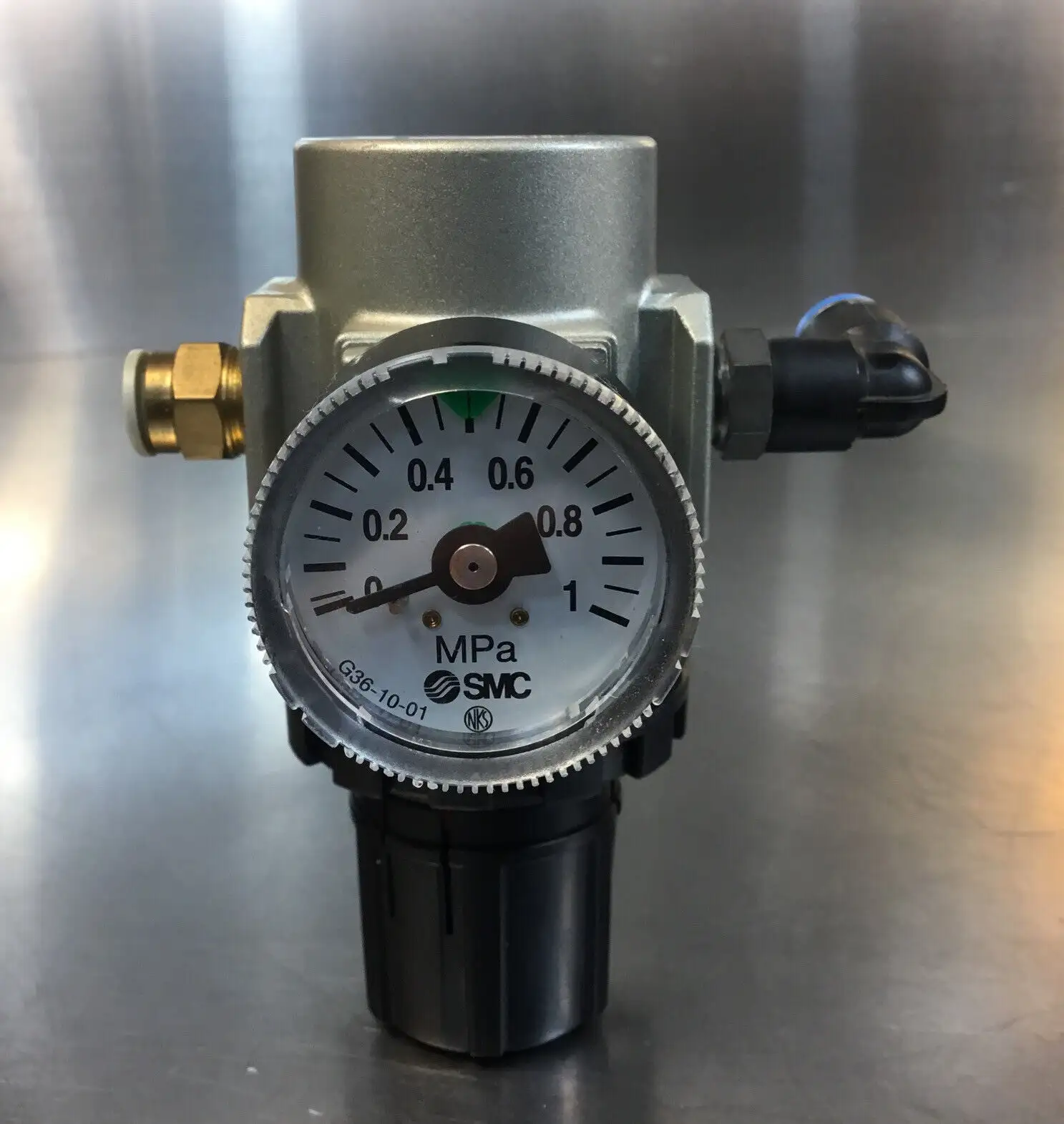 SMC AR30K-F02G Air Regulator 6D