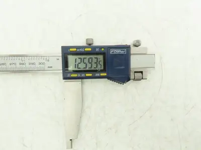 Fowler 54-100-312-0 Xtra-Range Digital Caliper 12" 300mm Nib Jaws *Cracked Glass