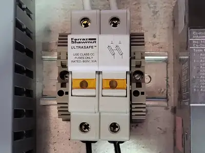 4HP, 600V Motor Starter Control Panel w/ 10A, 3-Pole Circuit Breaker CED63A010