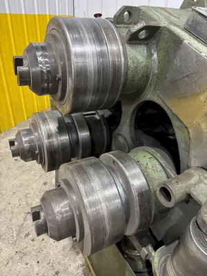 USED ROUNDO ....................... R-4YEAR NEW: ................... 1980
