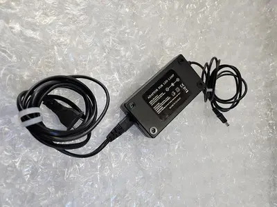 ADAPTOR FOR LED LAMP ZM-1210-2