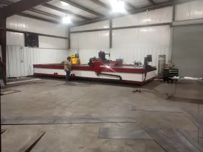 USED 2024 GENX 8X25