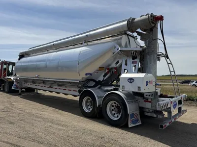Used 2023 HENSLEY GXH-38.5-36-6 Grain Hopper Trailers Minnesota US | Carco Truck & Equipment #1513907