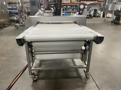 USED LOMA IQ2