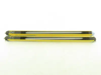 Schmersal SLC440-ER-0490-14-01 Safety Light Curtain Transmitter & Receiver Set