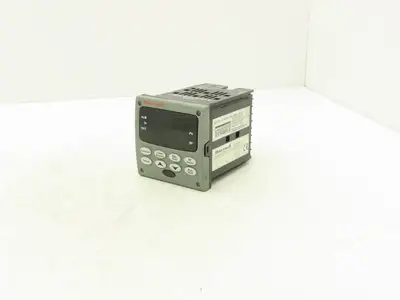 Honeywell DC3200-CE-000R-200-00000-E0-0 UDC3200 Digital Temperature Controller