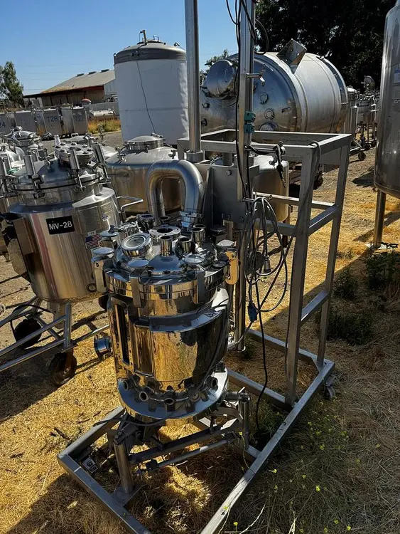 Used 1990 BV SPECIAAL ROESTVRIJSTAAL _UNKNOWN_ Stainless Steel Tanks California US | Machinery & Equipment #170818