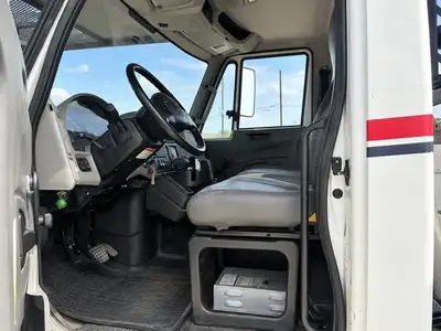 Used 2017 INTERNATIONAL _UNKNOWN_ Bucket (boom) trucks Florida US | TLC Truck & Equipment #1568909