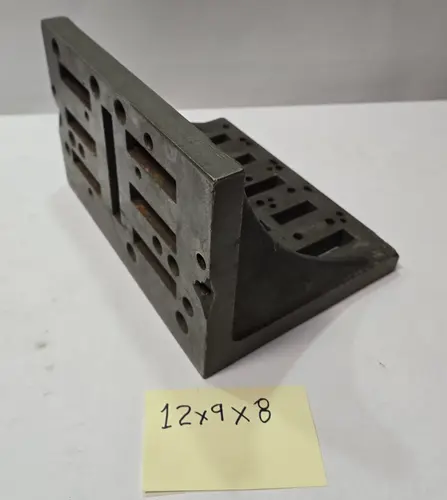 Used _UNKNOWN_ _UNKNOWN_ V-Blocks California US | Amiron Machinery #725510