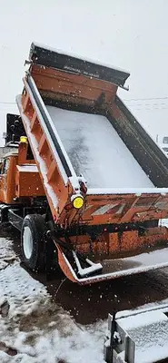 Used 2001 INTERNATIONAL 4900 DUMP TRUCK Dump trucks Utah US | CSS Equipment Sales #1347060