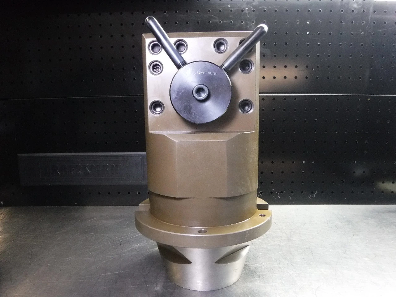 Giddings & Lewis Davis 1.55" VTL Wedge Lock Lathe Tool Post M.1301.9684 (STK)