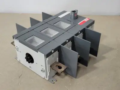 NEW ABB OT400U03